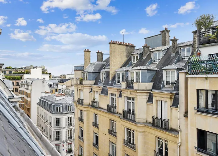 Studio Avec Balcon L\'Arc De Triomphe